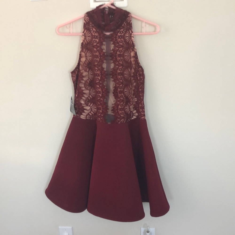 ✨Rare London Hold Court Lace Dress✨ - Picture 2 of 8
